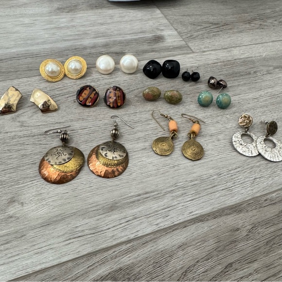 Vintage LOT‎ of Earrings Boho Art Deco MCM 12 pairs! Preowned - Picture 2 of 4